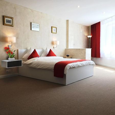 Csiki Hotel Miercurea Ciuc Extérieur photo