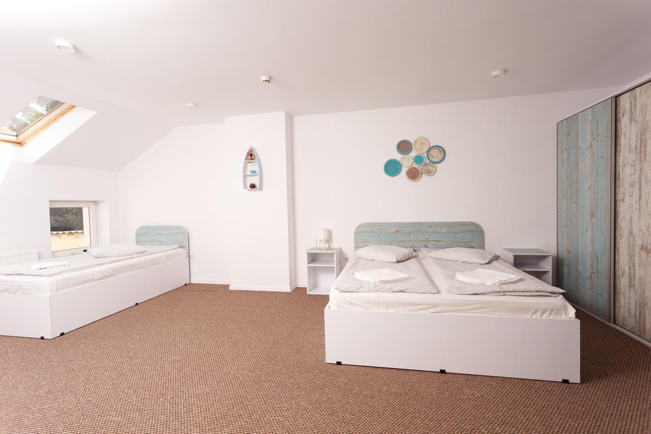 Csiki Hotel Miercurea Ciuc Extérieur photo
